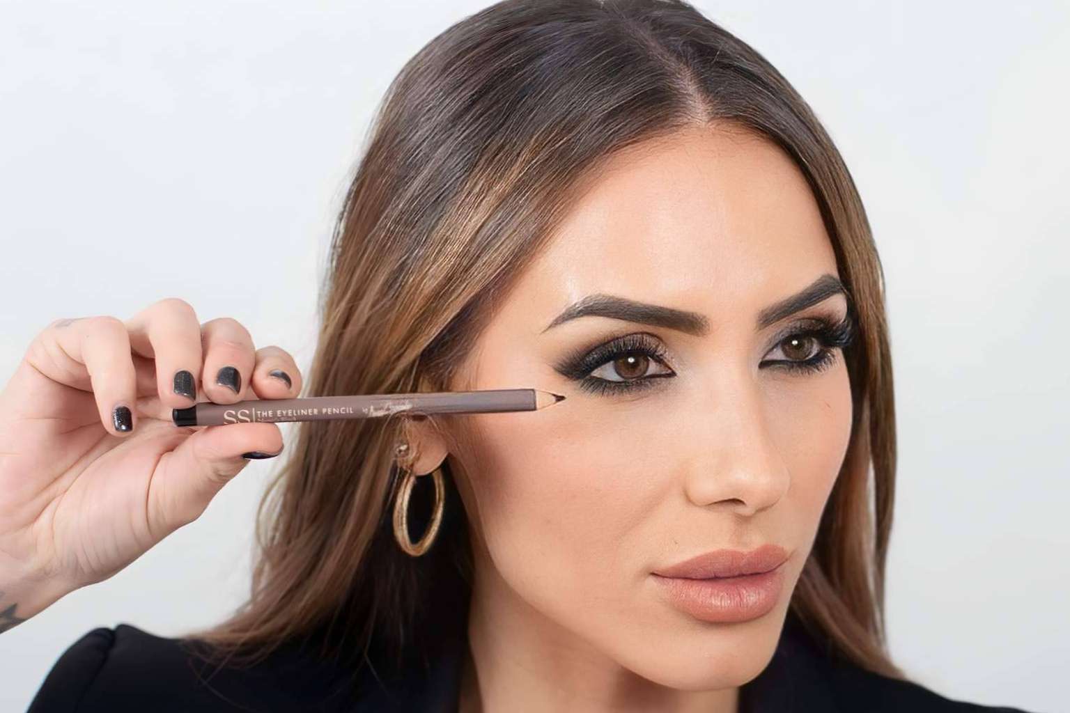 ¿Dónde encontrar una marca de maquillaje que triunfa? Double S Beauty