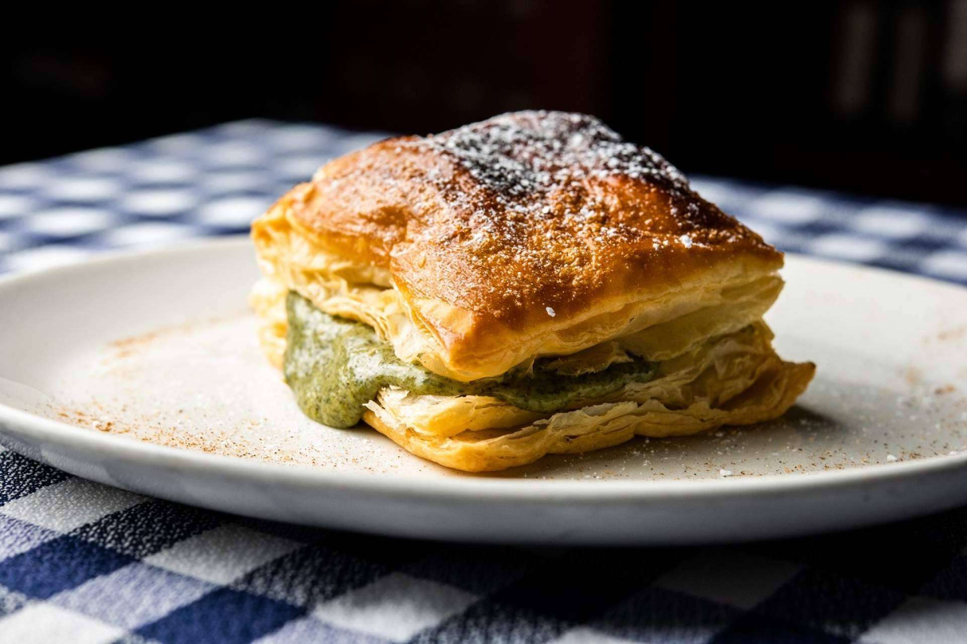 ¿Qué platos ofrece la taberna vasca Órdago?
