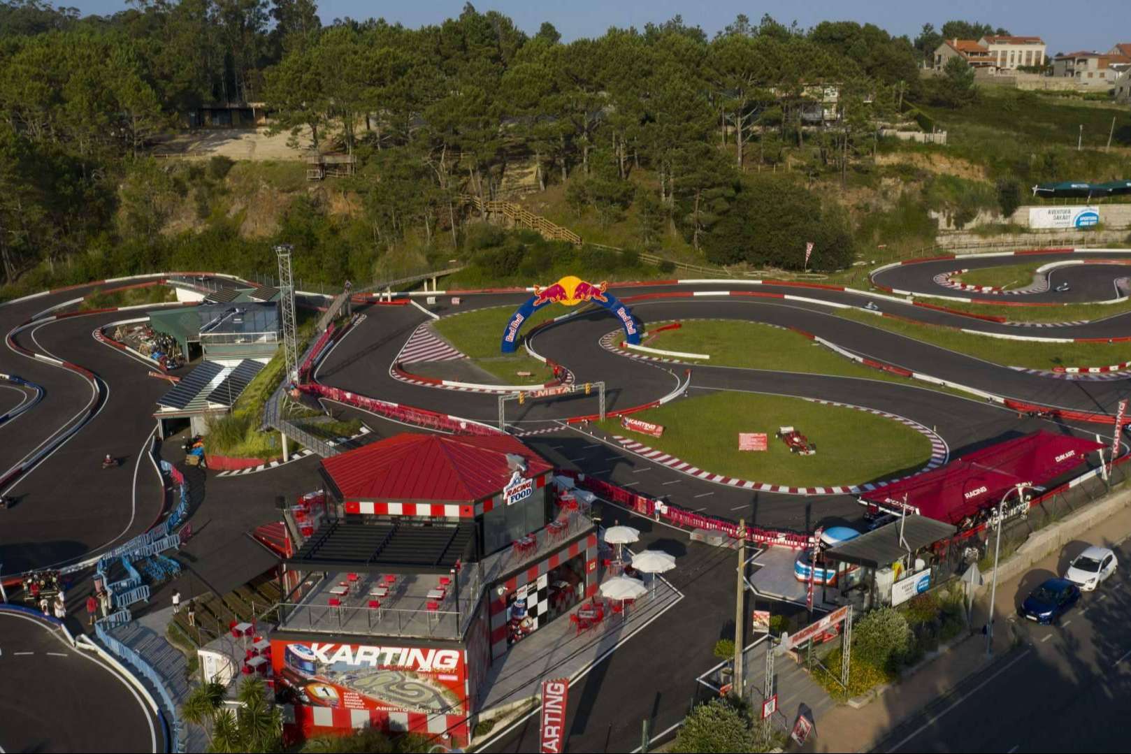 RACING DAKART, pionera en la implantación de circuitos