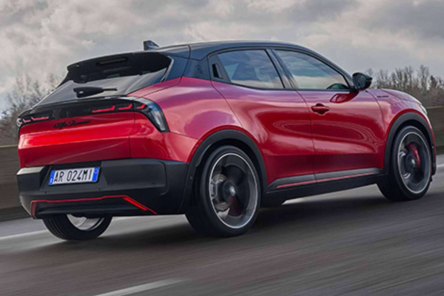 Alfa Romeo Junior; la revolución eléctrica llega a España