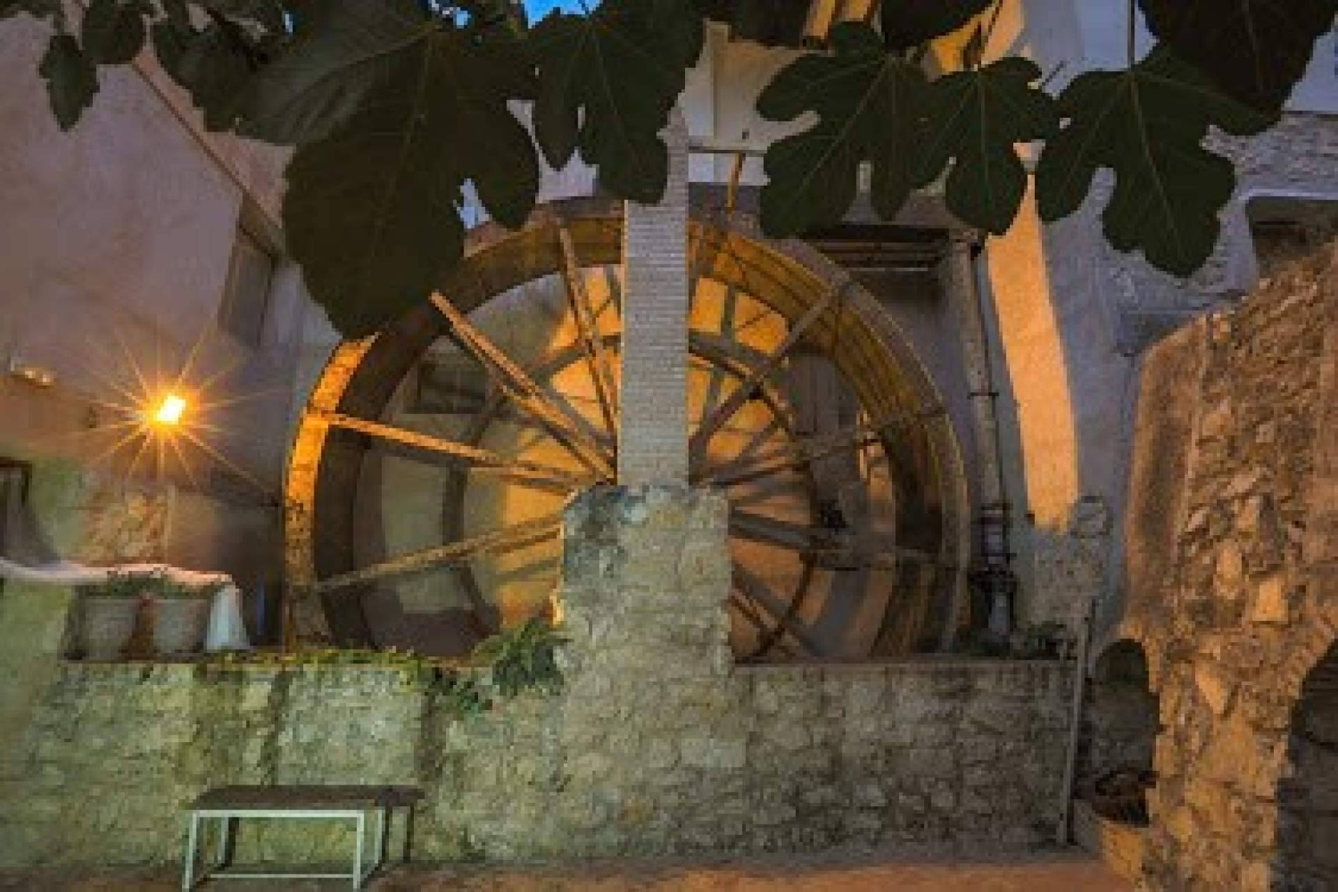 Spa Rural Pastrana destaca con sus zonas de baño naturales, masajes y tratamientos de spa