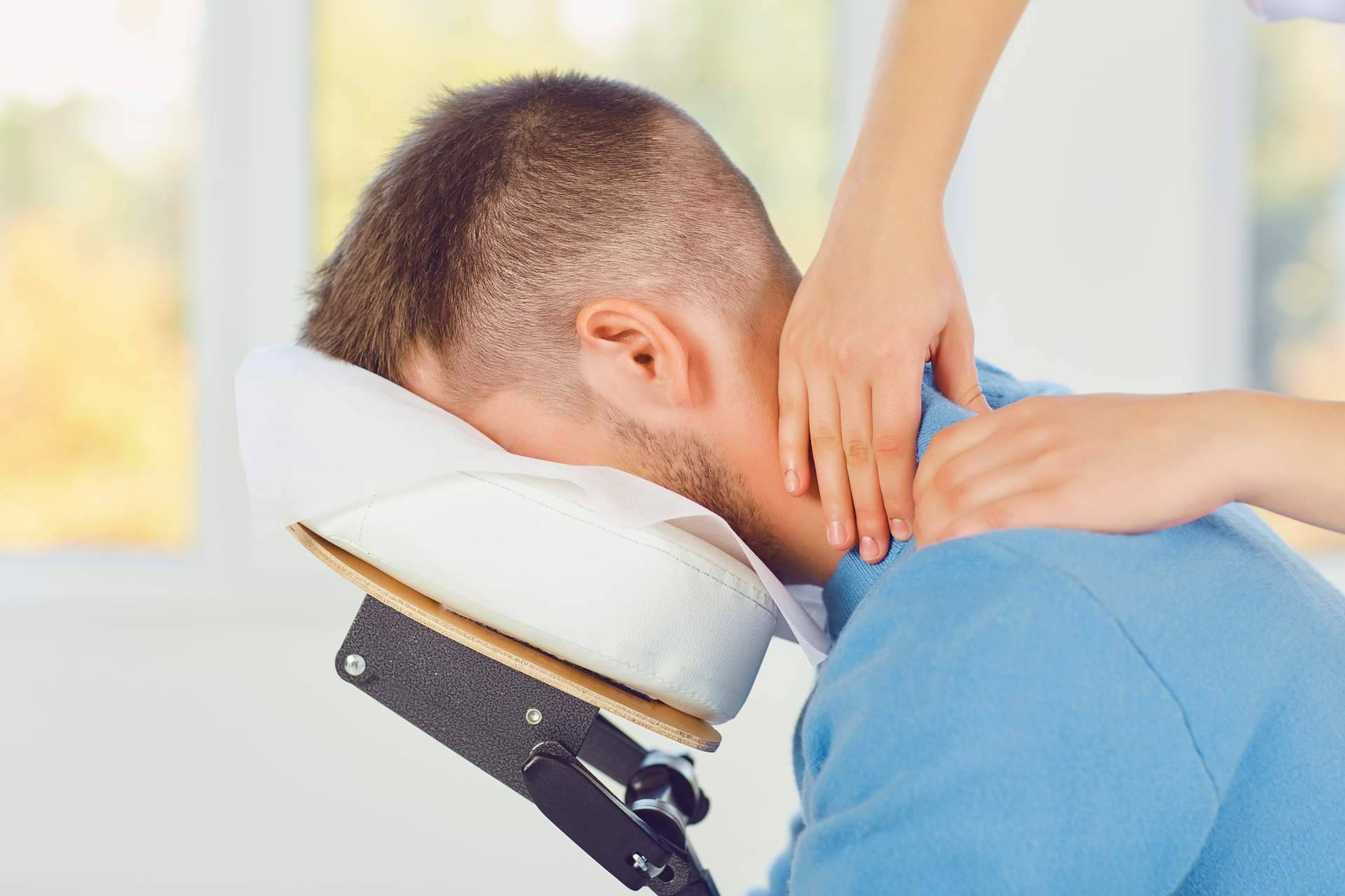 Beneficios del masaje para empresas ofrecido por Quiromasaje Barcelona