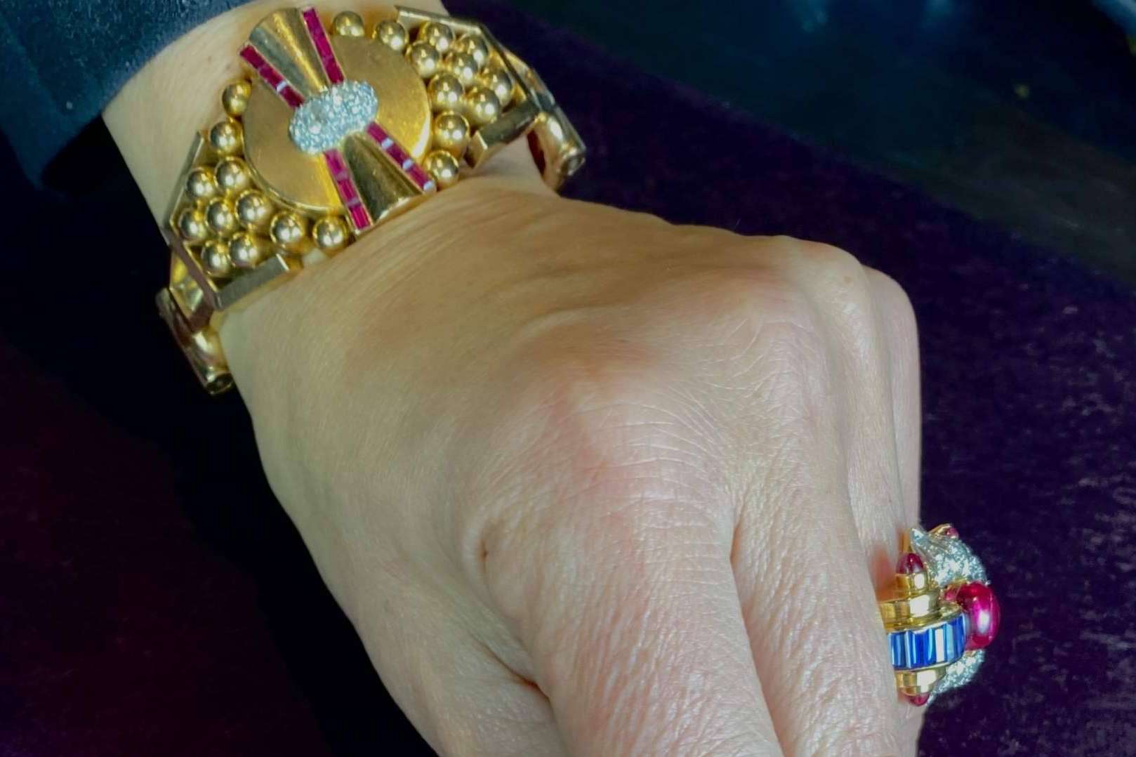 Novecento by Enseñat Heritage apuesta al lujo y la sostenibilidad con su joyería antigua