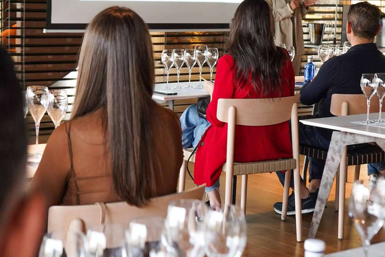 Laurent-Perrier presenta en Galicia sus champagnes de la mano de Difersa & Primavinia