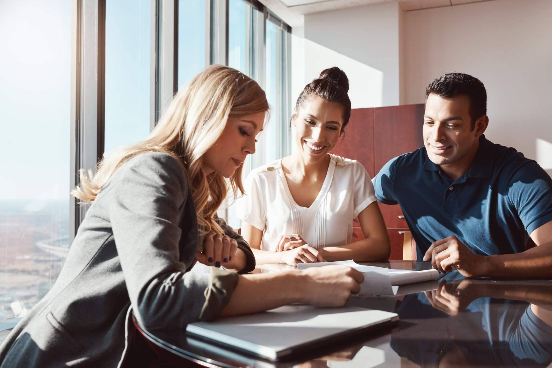 Oportunidades laborales a través de la plataforma de seguros online clickseguro.net