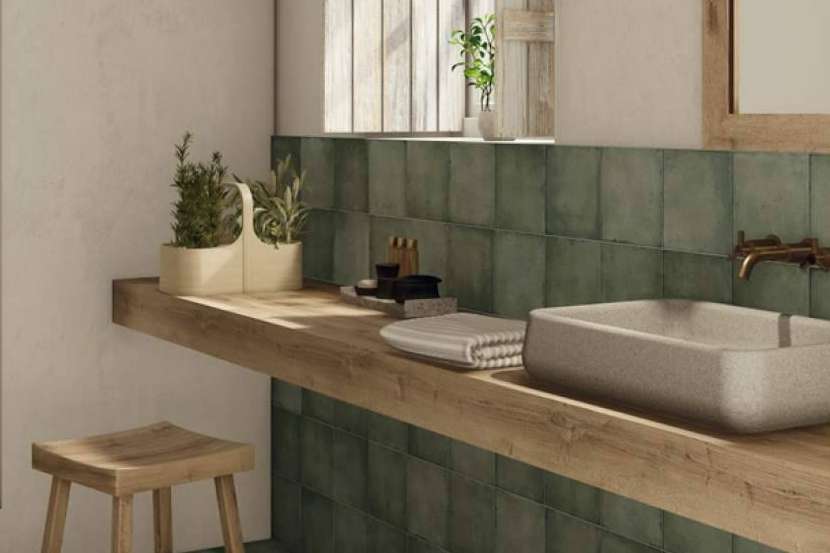 Mundo Cerámicas y las ventajas de elegir azulejos para piscinas y exteriores