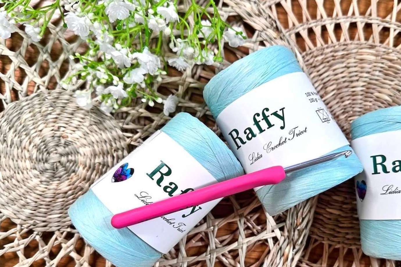 La revolución de los materiales ecológicos llega de la mano de Raffy, la lana de papel de Lidia Crochet Tricot