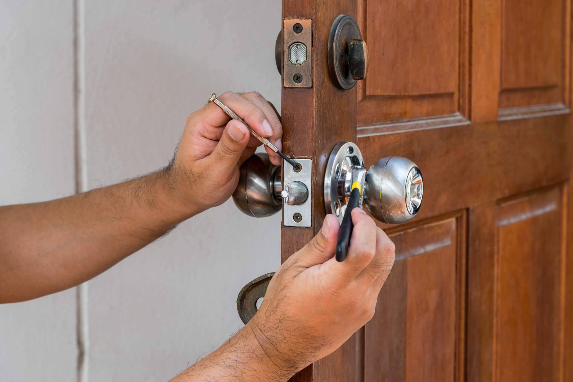 ¿Cómo solucionar un problema de cerradura rápidamente y a cualquier hora?