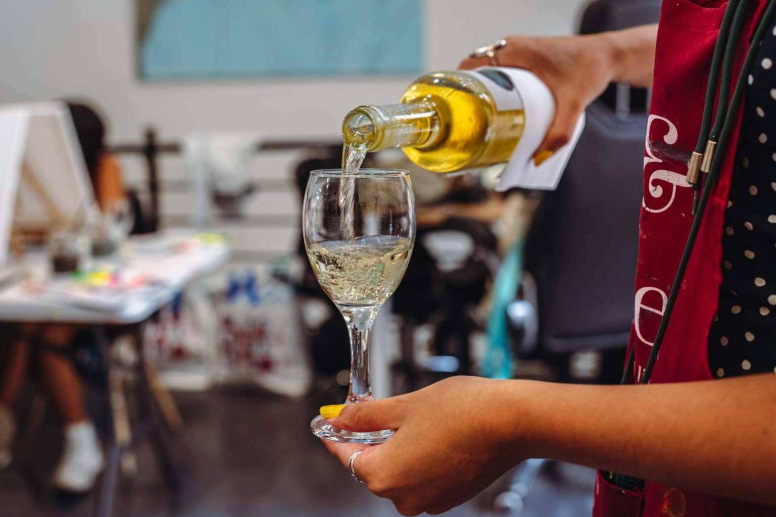 Art&Wine ofrece cuadros de acrílico fáciles de pintar para todos los niveles