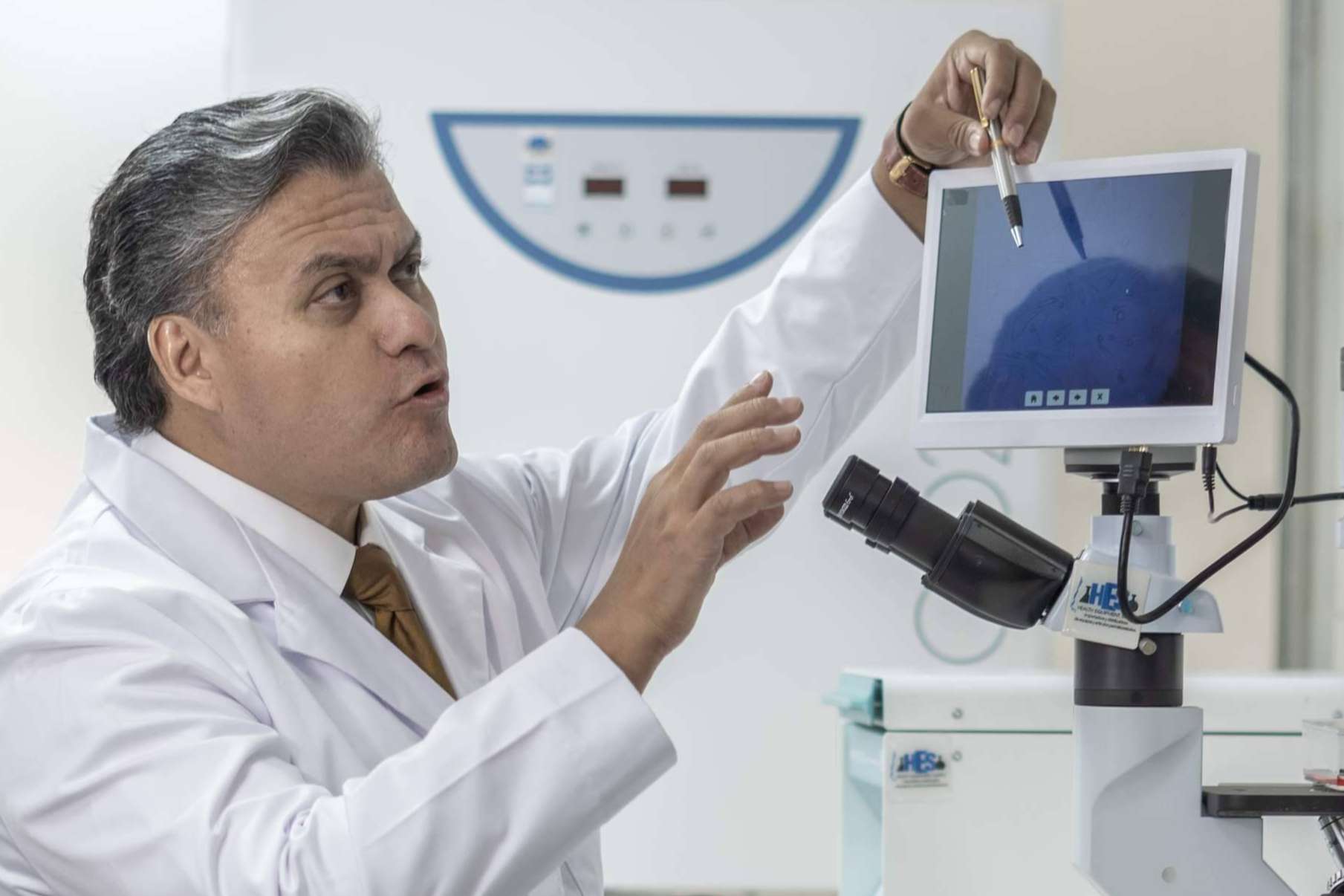 Tratamiento de precisión en cáncer avanzado, más allá de la quimioterapia y radioterapia; Entrevista a Dr. Ramón Gutiérrez