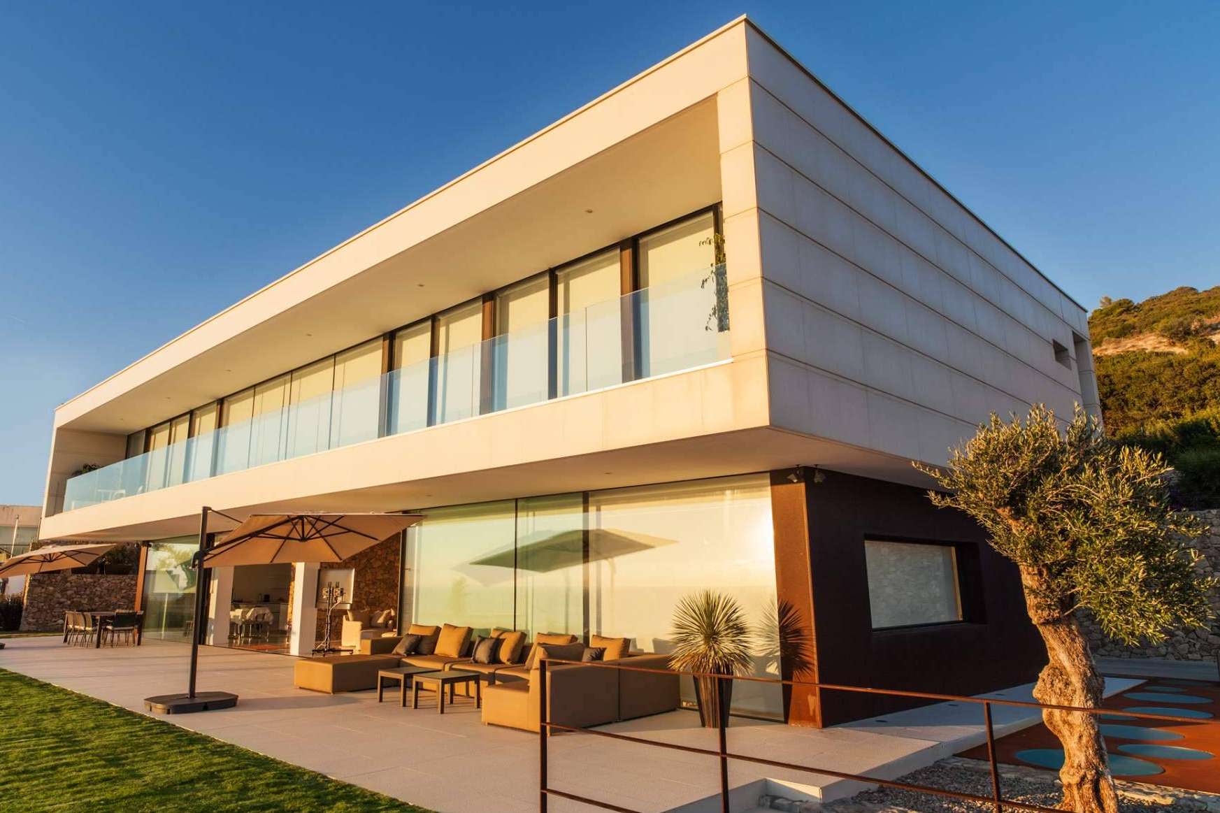 Villa Alkaram es un chalet de lujo que permite disfrutar al máximo de la costa gaditana