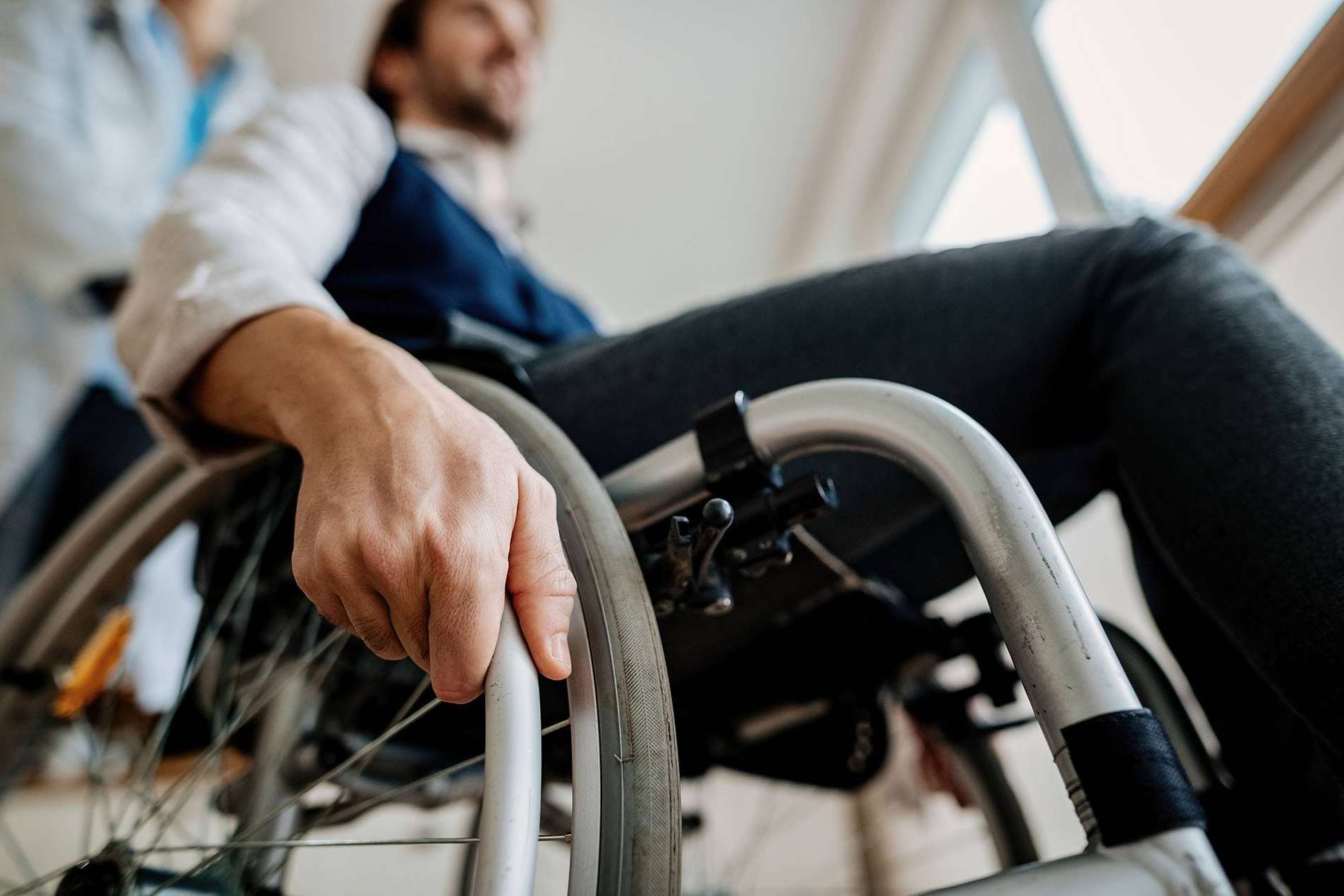 El innovador servicio médico online de Homedoctor y sus beneficios para pacientes con movilidad reducida