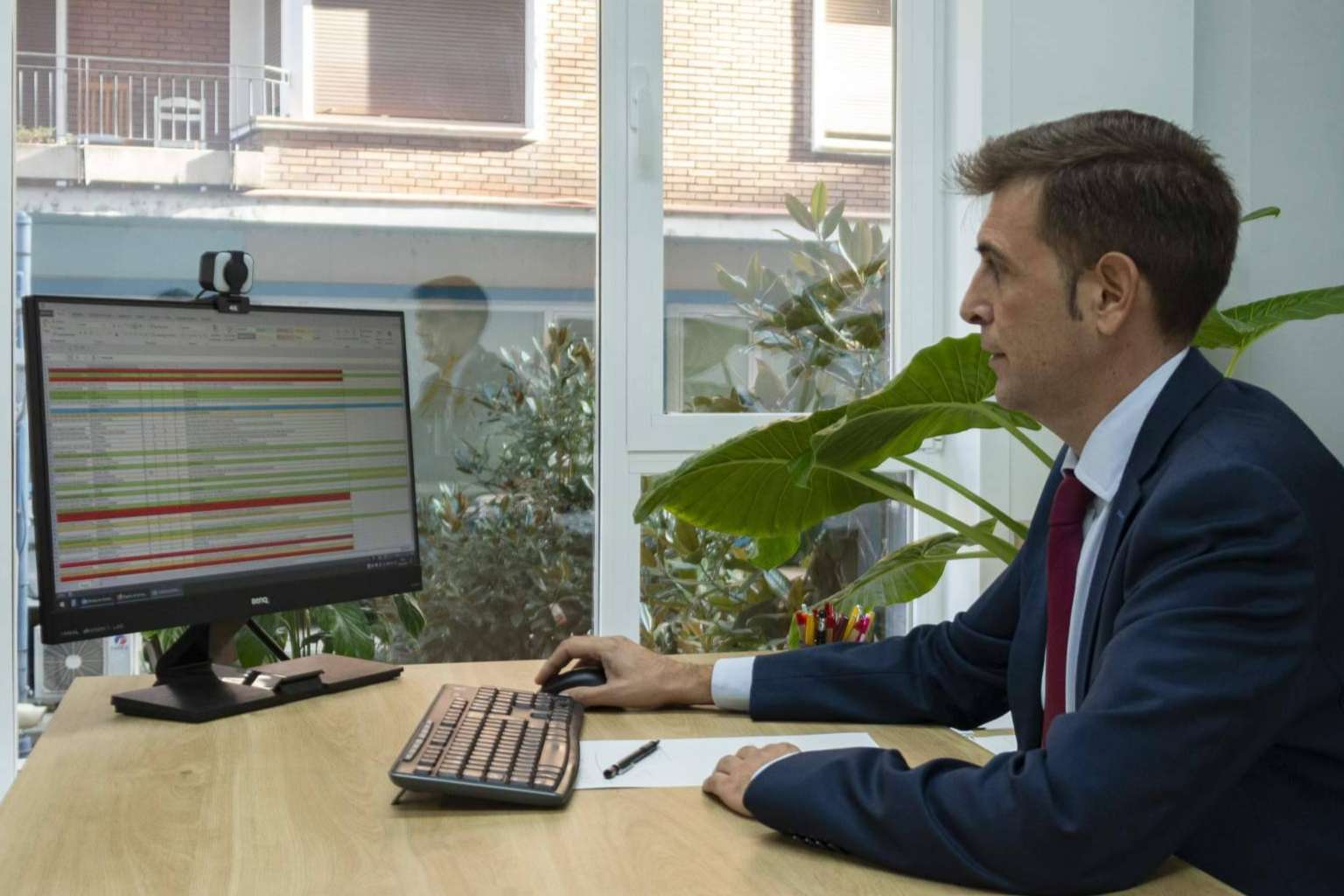 Legatik ofrece servicios de gestoria de empresa  a autonomos y pymes  en Talavera de la Reina