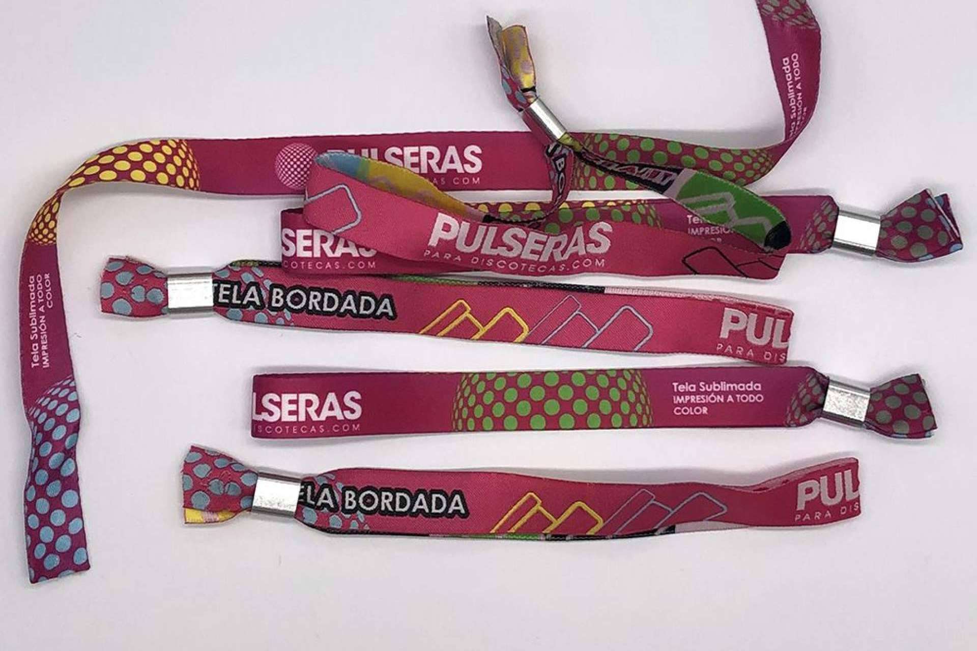 Pulserasparadiscotecas ofrece pulseras de tela personalizadas para eventos únicos
