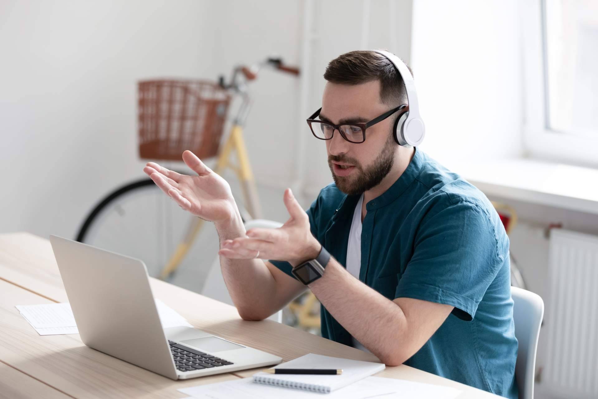 Oferta navideña; aprender inglés con horarios flexibles y un 30% descuento