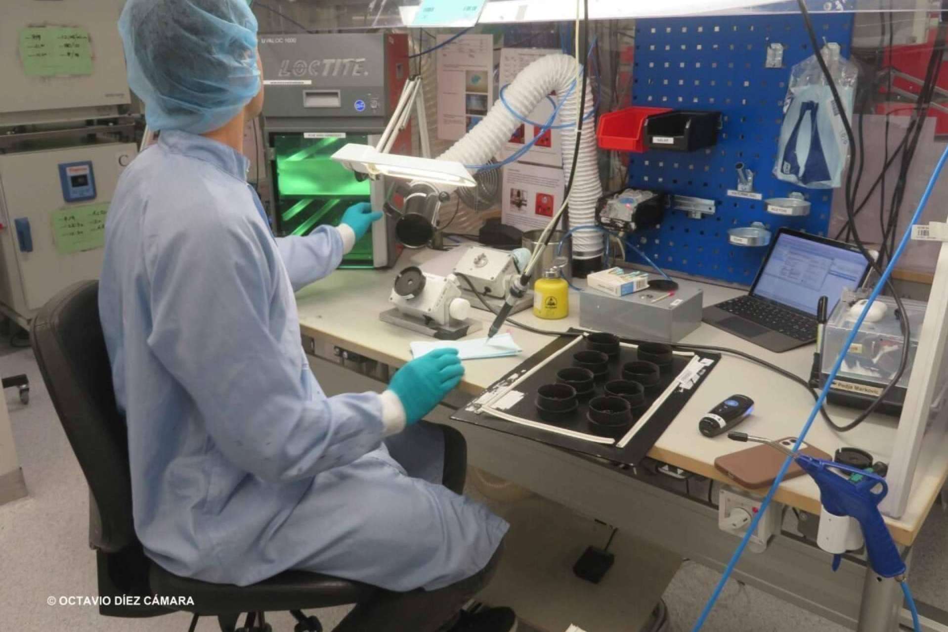 Tecnología y precisión; Así se crean los mejores visores de punto rojo en Aimpoint
