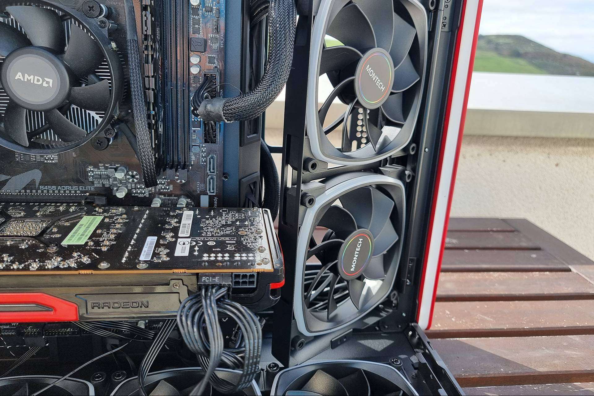 Geeknetic revoluciona las compras tecnológicas con su avanzado comparador de precios