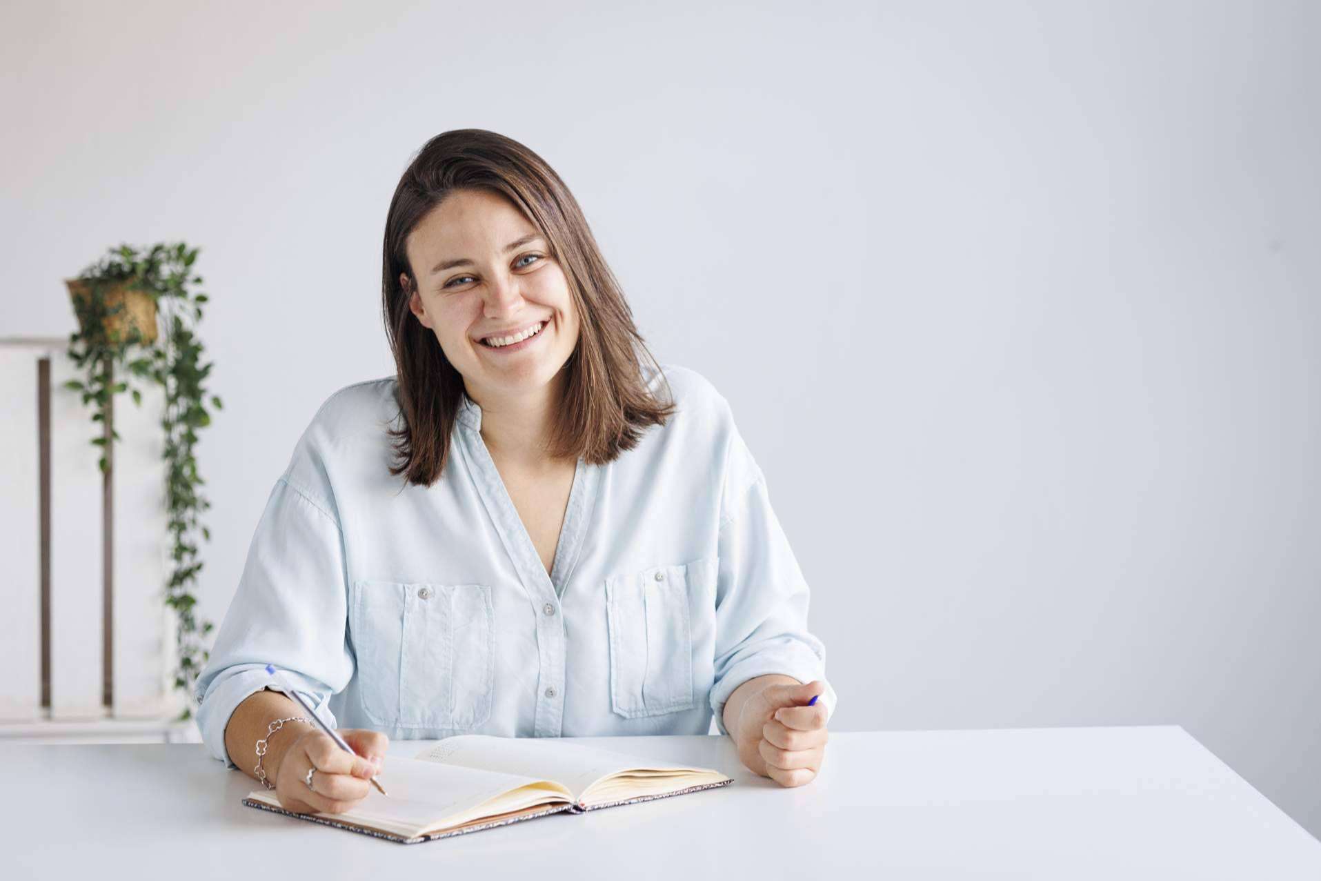 Terapia de pareja, una guía para superar desafíos y construir una relación más sólida, por la psicóloga Alicia Rodríguez