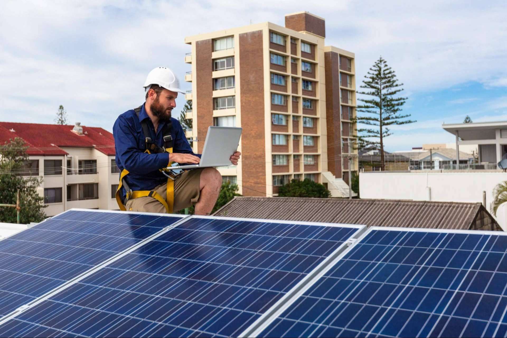 El Gobierno español extiende hasta 2026 las ayudas fiscales para reformas energéticas