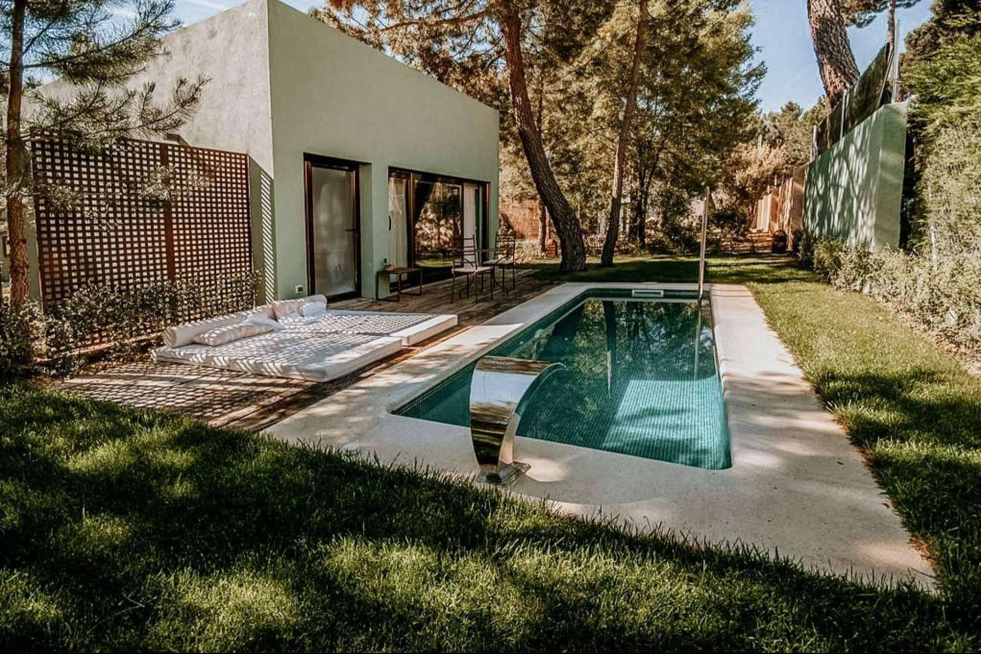 Apartamentos turísticos en Cuenca; vivir marzo entre naturaleza y tradición