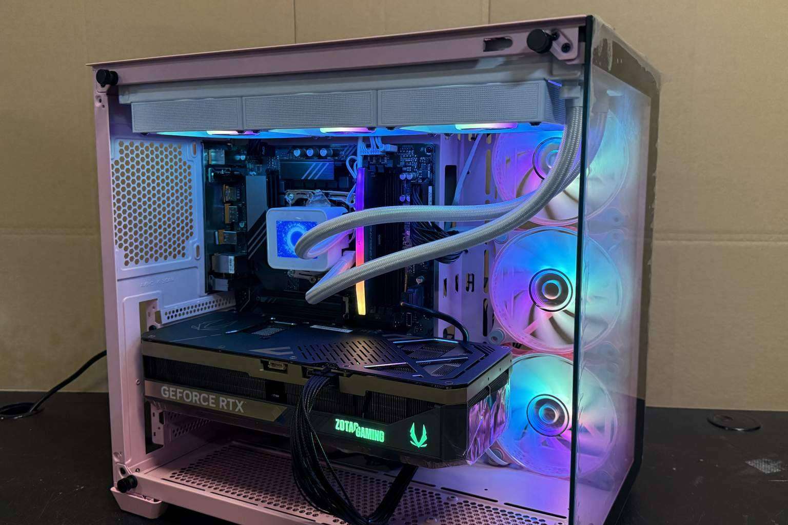 Equipos informáticos personalizados y montaje de PC por encargo en España, la propuesta de Aussar
