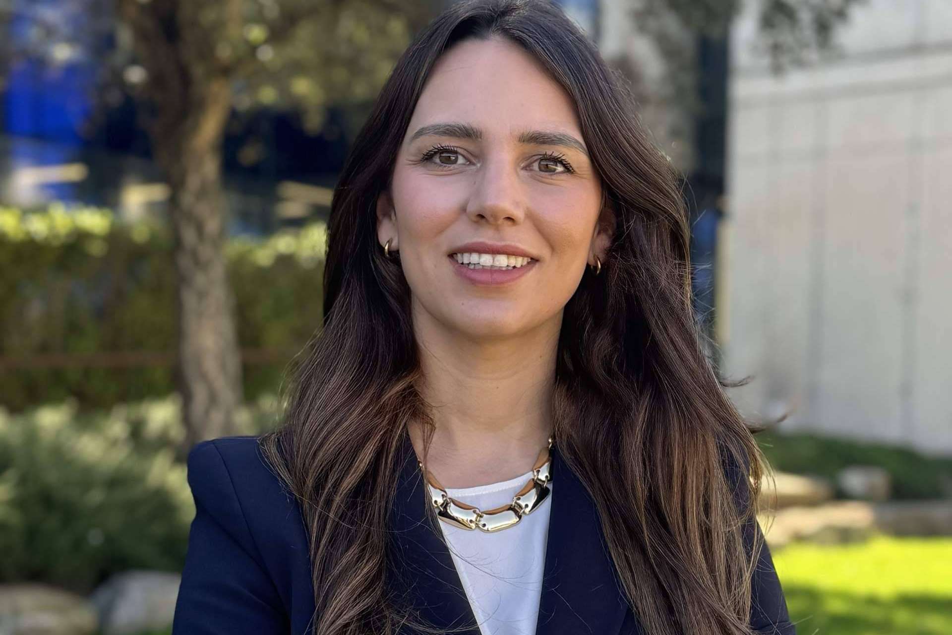 Carolina González, ponente oficial de la gala de liderazgo multigeneracional más grande del mundo