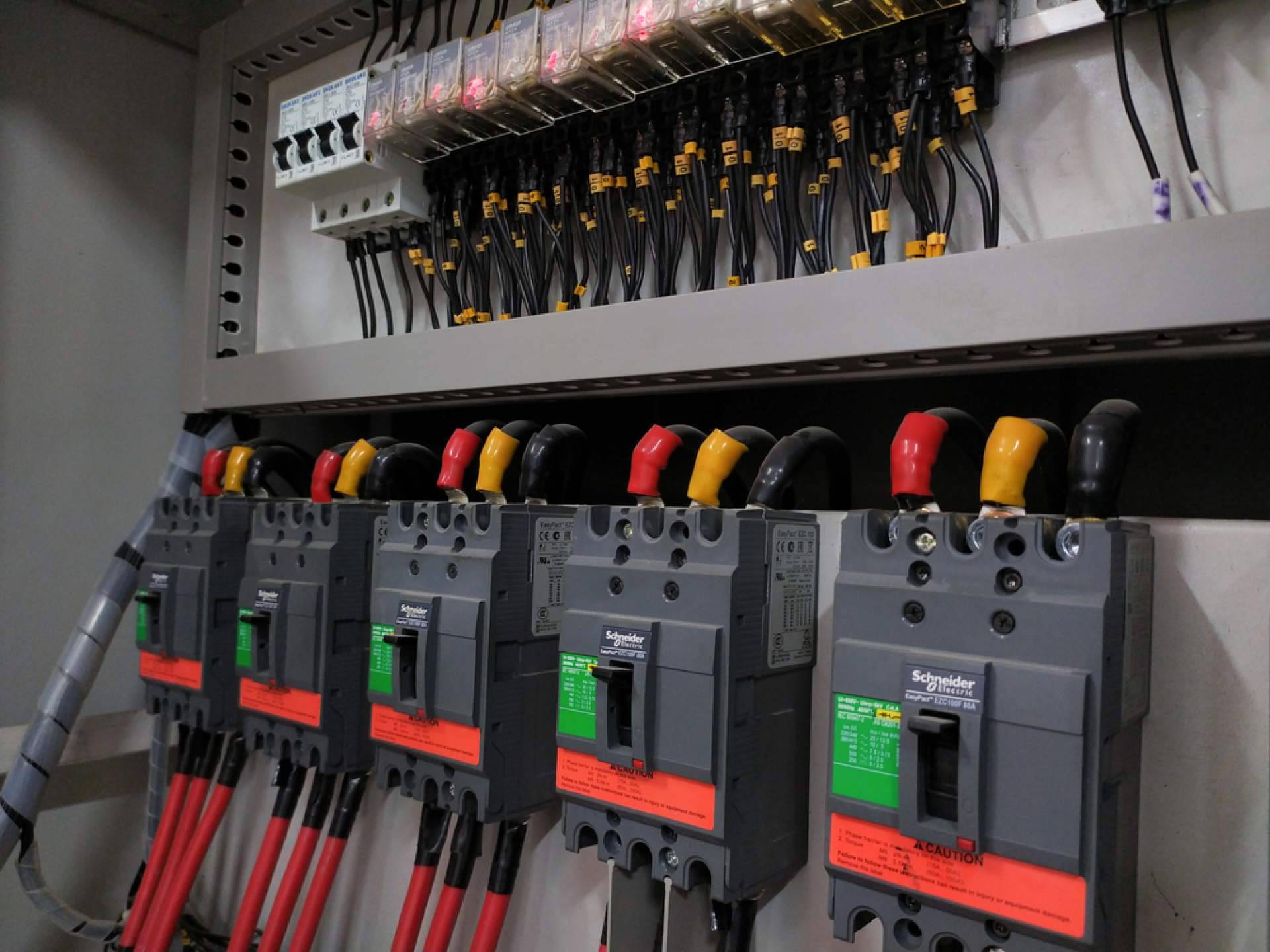 Cadenza Electric fortalece su presencia en el mercado de venta online de material eléctrico industrial