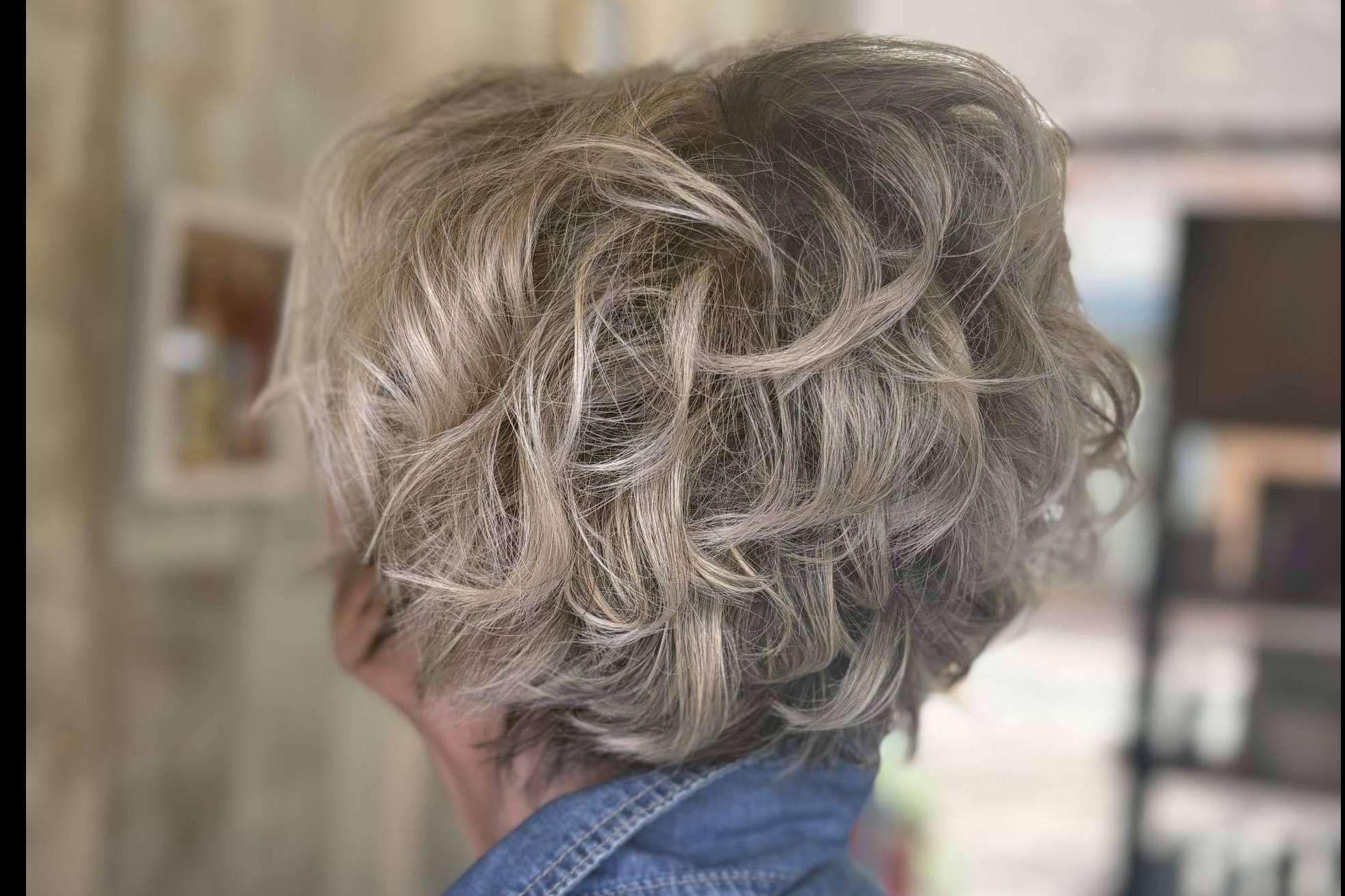 El cuidado personal se redefine con las tendencias de cabello y maquillaje del verano 2025
