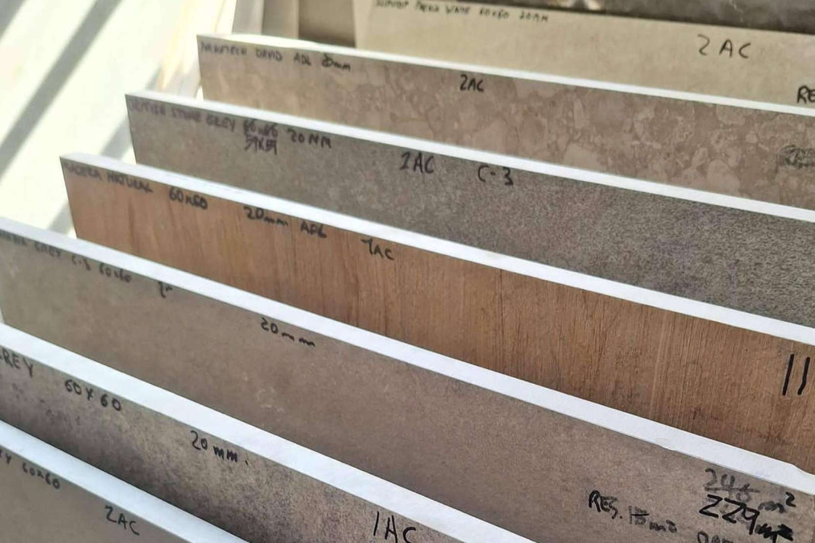 Artegres destaca en Castellón por ofrecer azulejos Outlet para reformas económicas