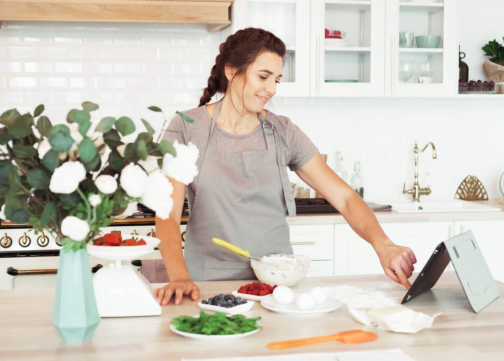 Encimeras de cocina que inspiran, qué aporta cada material al diseño del espacio