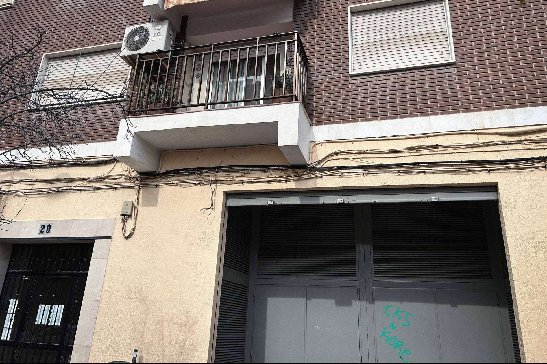Tapacables ofrece soluciones en canaletas para exteriores ante el aumento de cables en fachadas urbanas