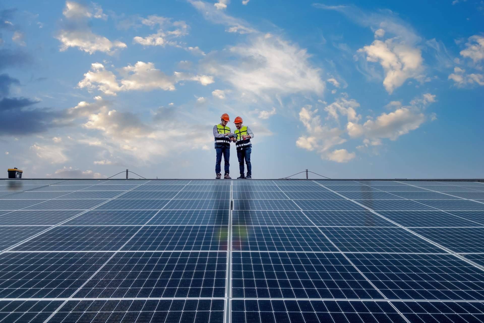 CAVO ENERGÍAS impulsa el ahorro empresarial con soluciones de PPA fotovoltaica industrial sin inversión inicial