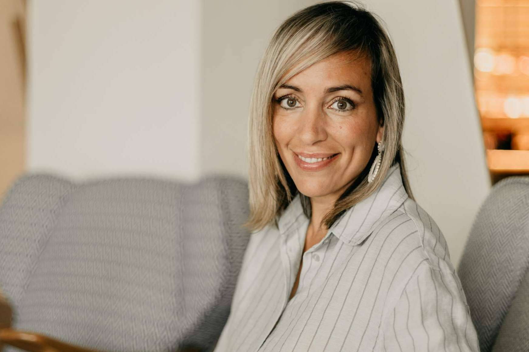 Julia Mata Bueso, psicóloga experta en relaciones; 'No hay salud mental sin relaciones sanas'