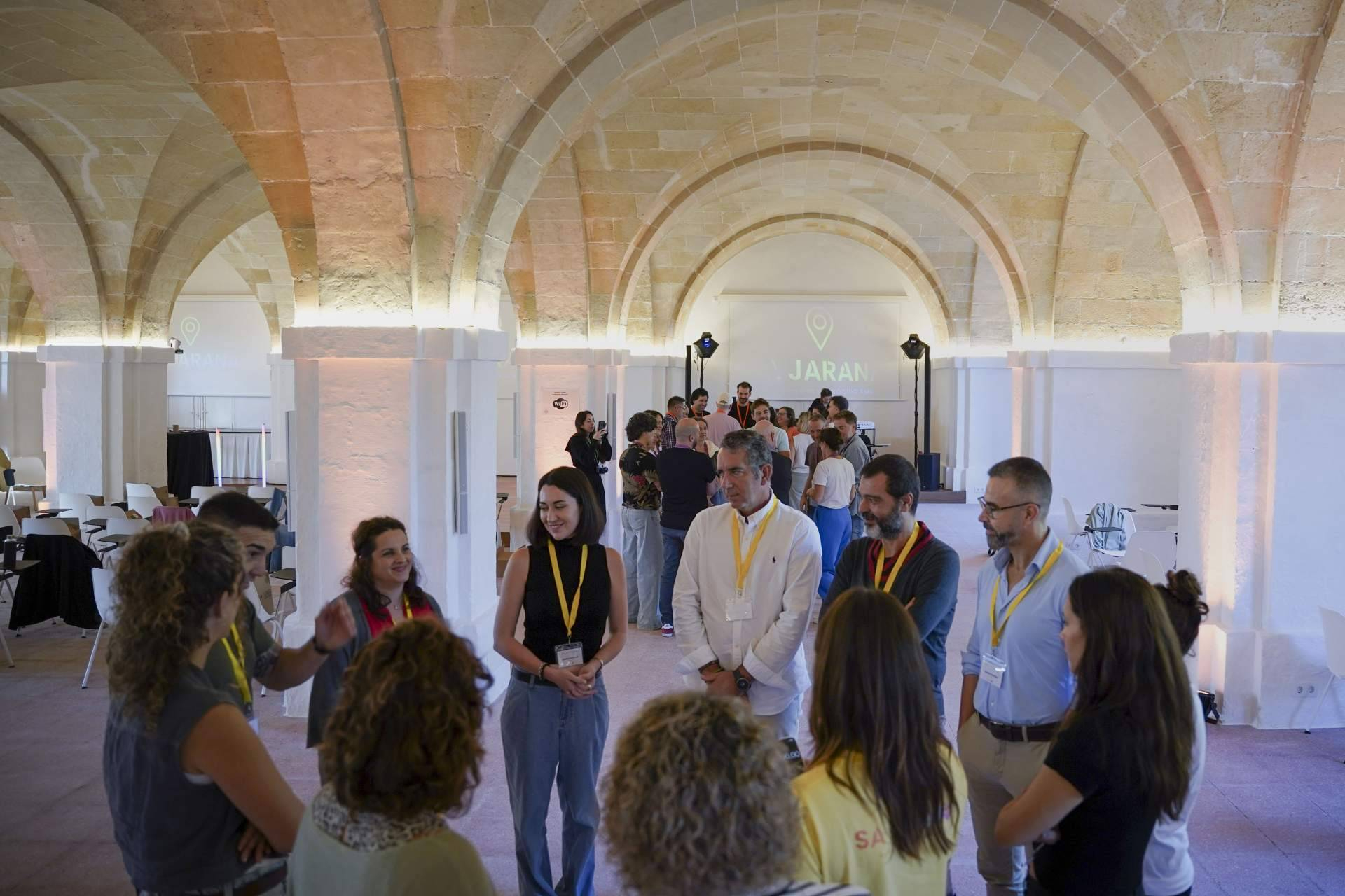 Desarrollo personal con retorno medible; la propuesta de Sa Jarana KM0 para empresas en Menorca