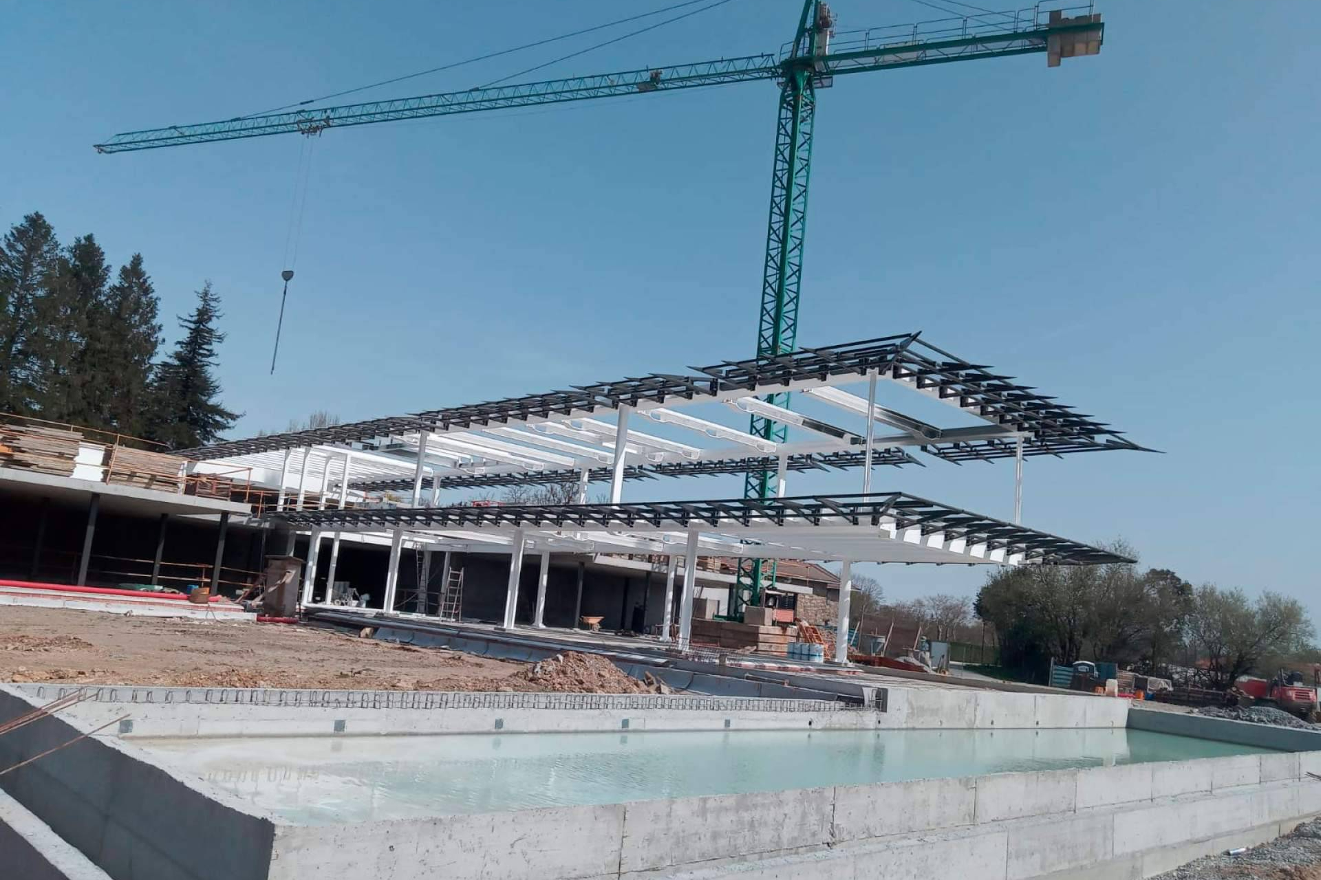 Innovación en estructuras metálicas con Instalaciones RPM para el montaje de naves industriales