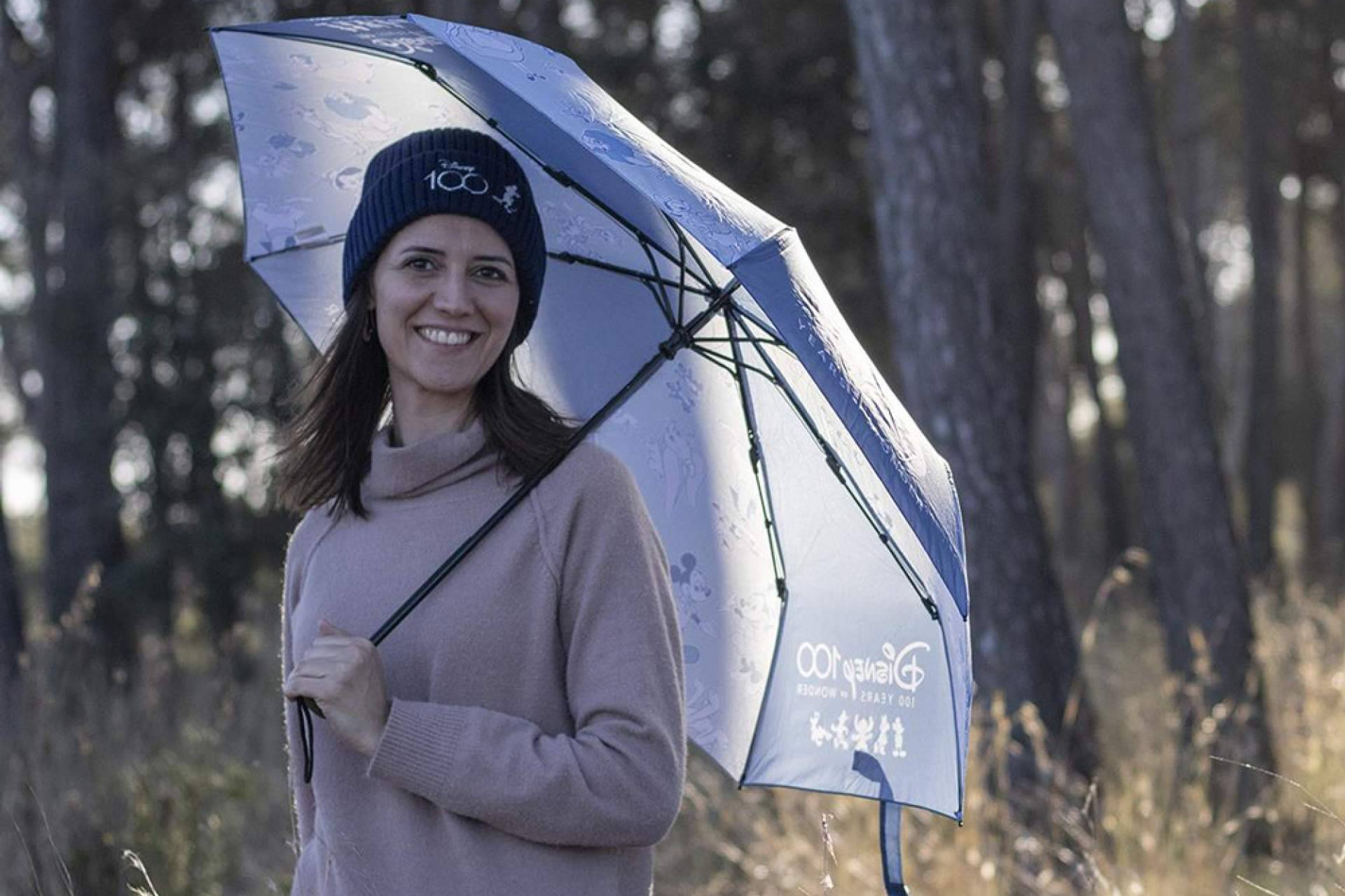 La moda divertida accesible toma forma en los diseños originales de HUESOKK para el día a día