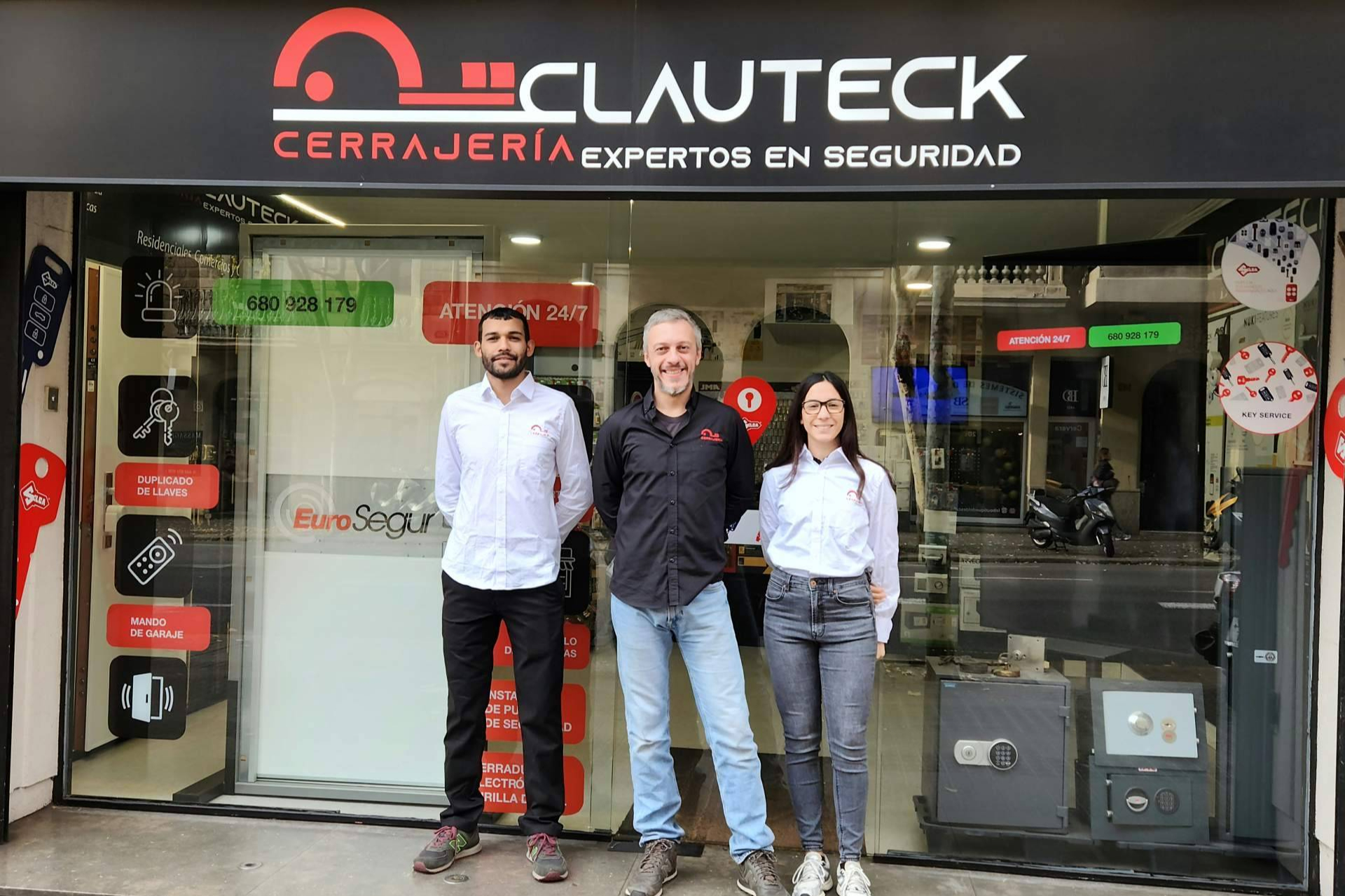 Clauteck ofrece cerraduras de seguridad y domótica para hogares y negocios en Barcelona con presupuesto transparente