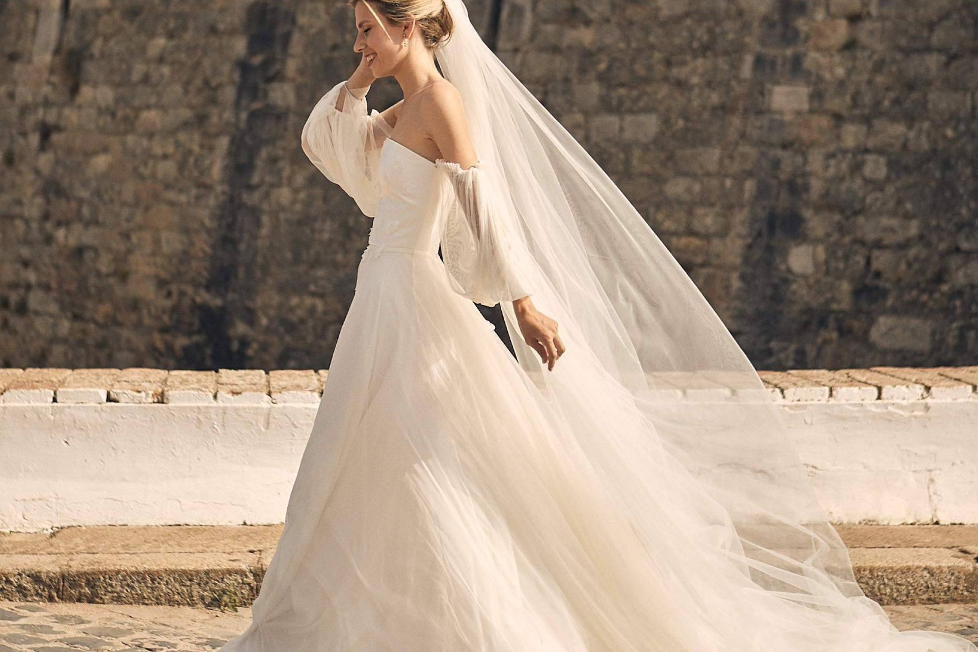 Katarina Grey; la diseñadora que transforma el vestido de novia en una experiencia única