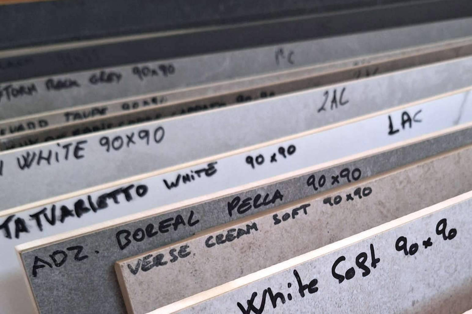 Artegres acerca los azulejos outlet cerámicos con lotes y restos a precios más competitivos