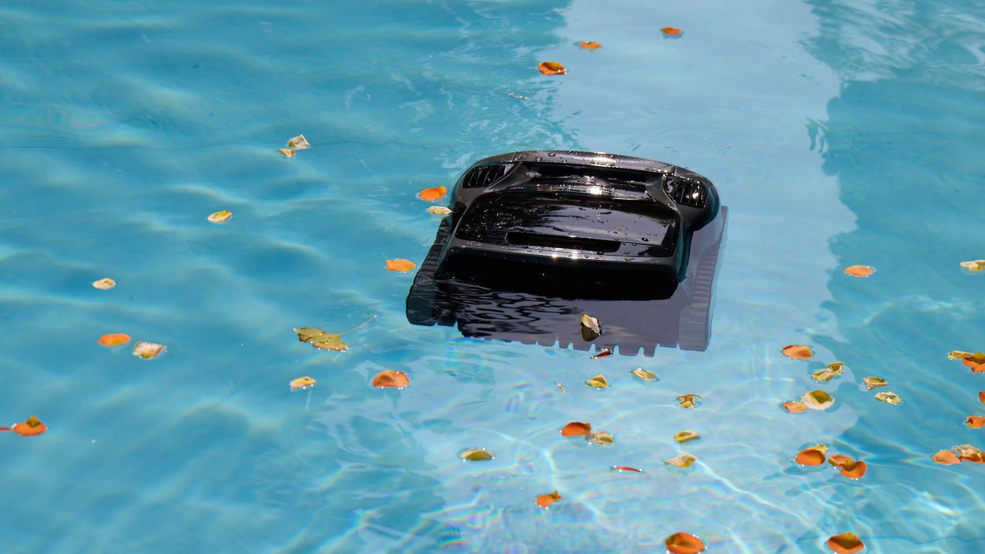 Cómo preparar la piscina para el verano con soluciones eficaces de limpieza y cuidado