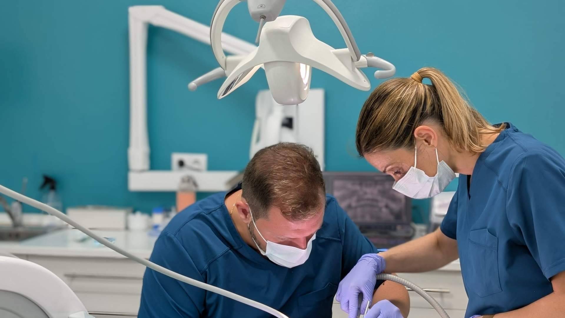 La planificación digital de Br Dental Móstoles reduce el estrés de las intervenciones y mejora la seguridad del paciente