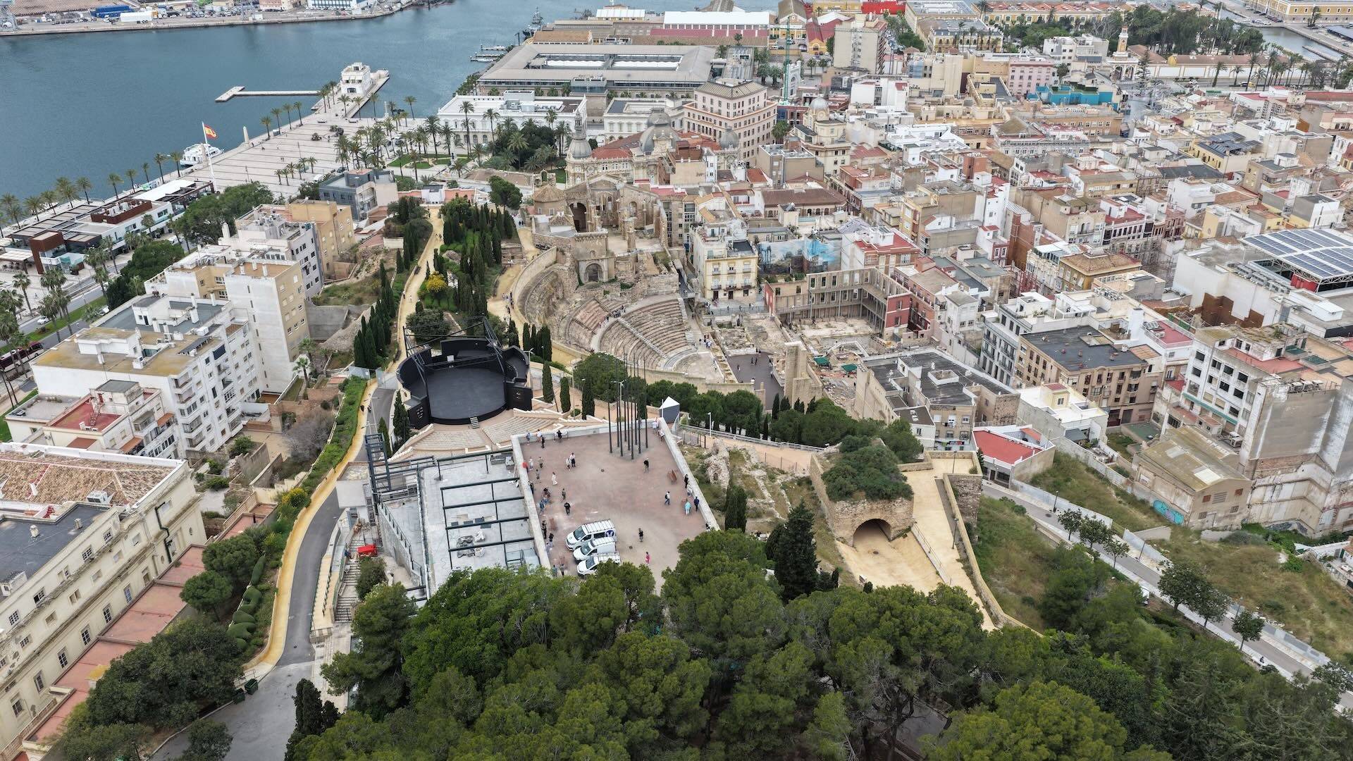 Cartagena Puerto de Culturas une el gran teatro y el Castillo de la Concepción en un circuito que desentierra su joya más desconocida