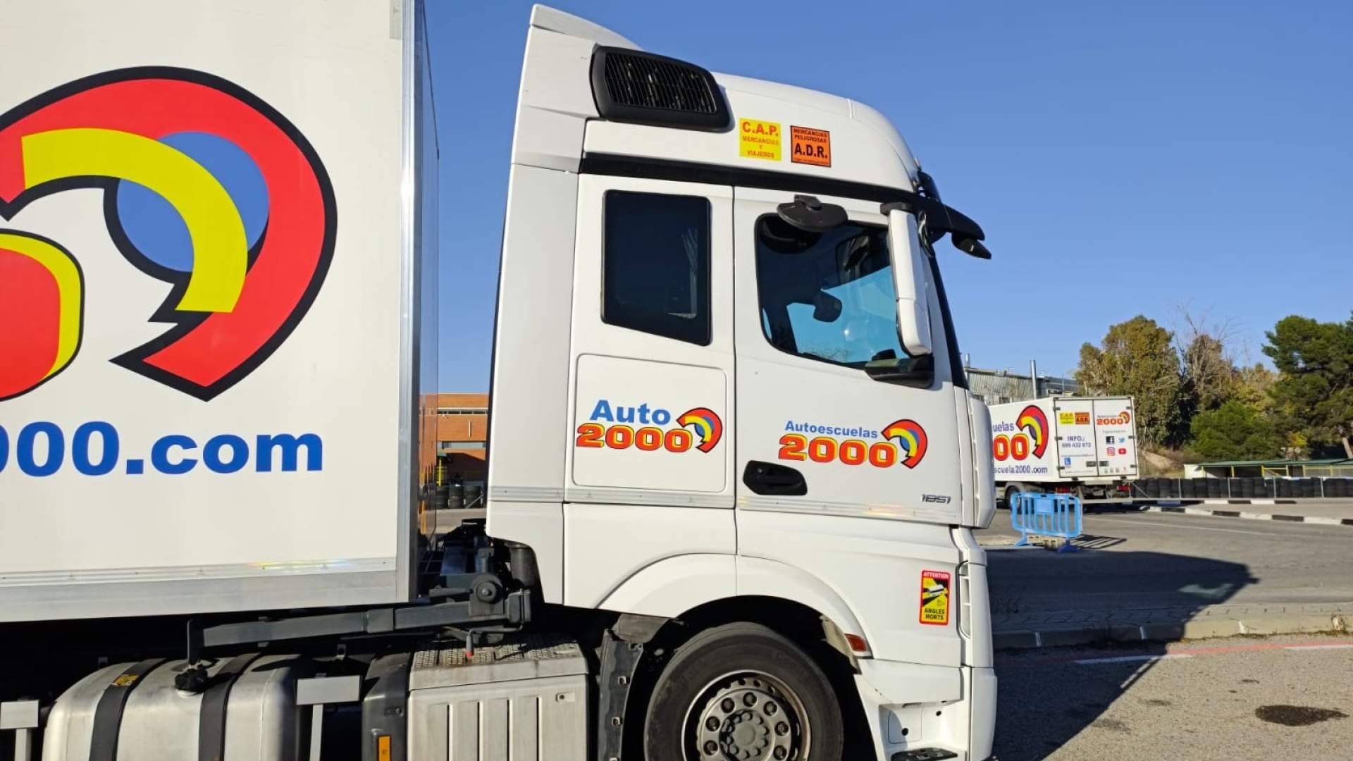 Curso CAP y visa de estudios, una alternativa legal para trabajar en el transporte en España