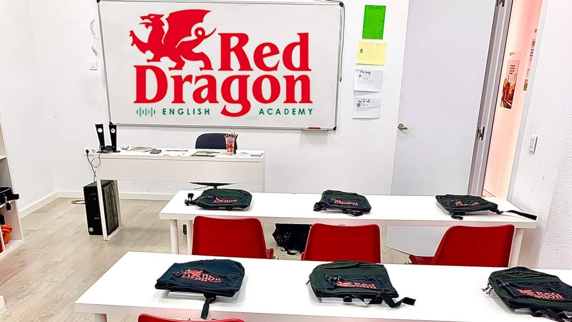El método de Red Dragon English Academy impulsa otra forma de aprender inglés